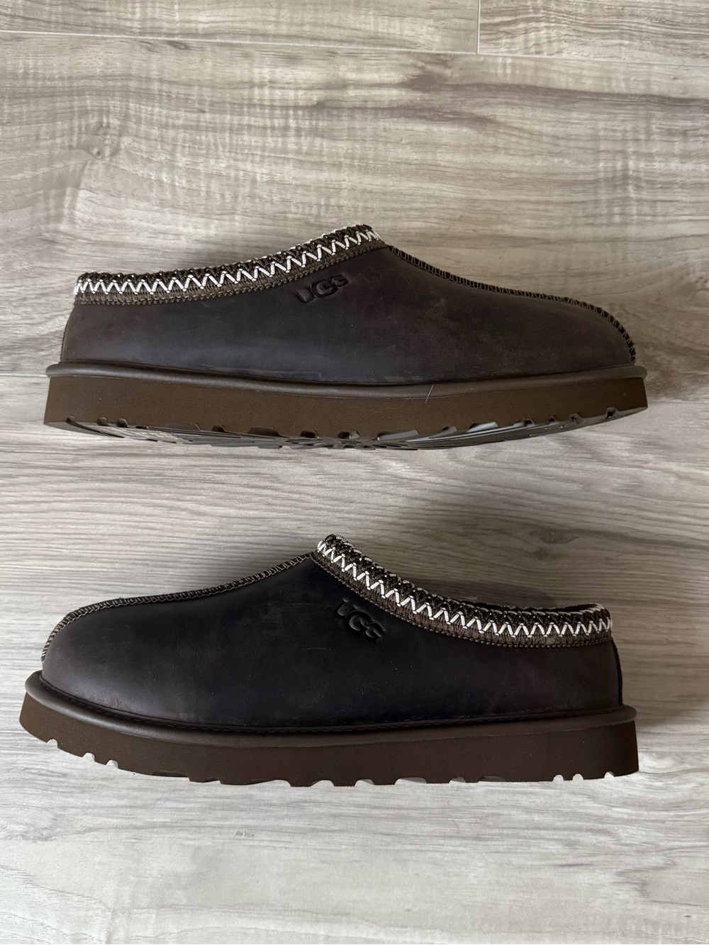UGG Tasman Era 1171301 Size 9 men’s NEW